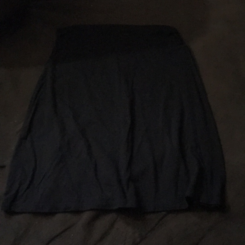 black skirt